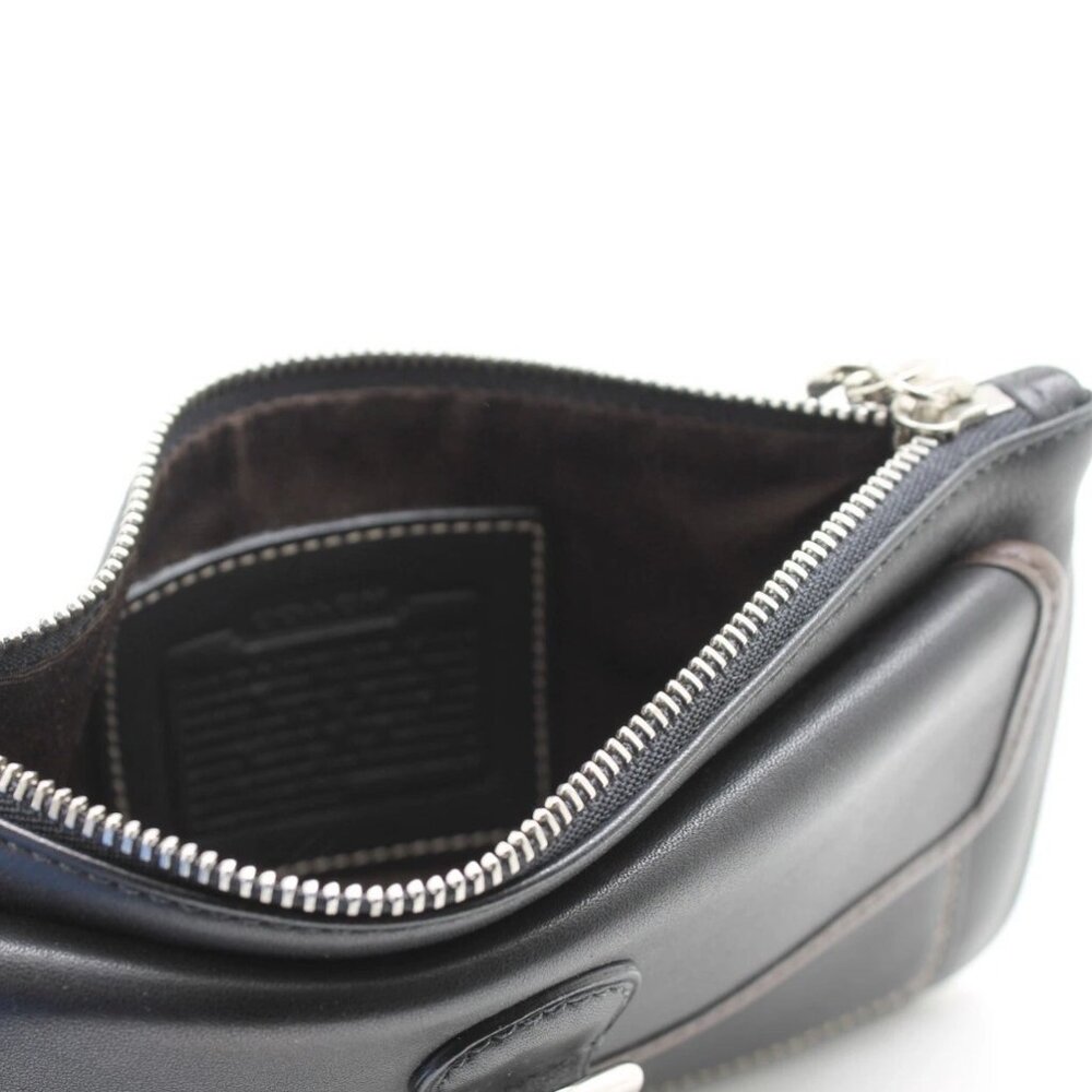 COACH "SOHO" Vintage Leather Wristlet - Picture 14 of 14